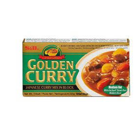 S&B Golden Curry Medium Hot (220g)